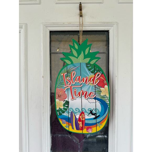 Island Time Beach Surfer Pineapple Shaped Summer Hibiscus Flower Wreath Sign - Picture 2 of 5